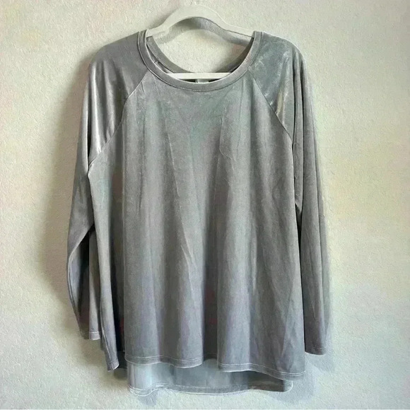 LOFT Lounge Women’s Gray‎ Velvet Pullover Top Size L - Picture 4 of 8